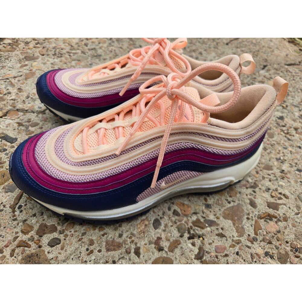 Womens Size 7.5 - Nike Air Max 97 Plum Chalk